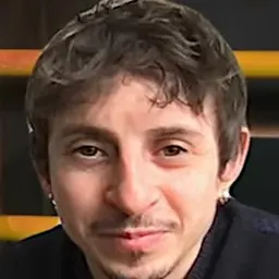 Portrait of Moisés Arias