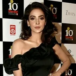 Portrait of Saba Qamar