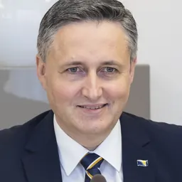 Portrait of Denis Bećirović