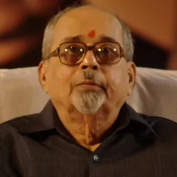 Portrait of Mangesh Padgaonkar