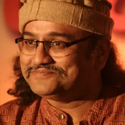 Portrait of Raghunandan Panshikar