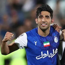 Portrait of Reza Mirzaei