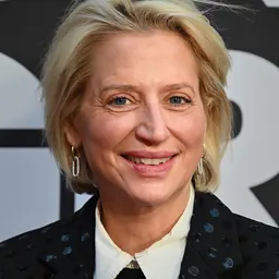Portrait of Dorinda Medley