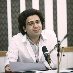 Portrait of Farzad Hassani