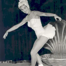 Portrait of Eva Pawlik