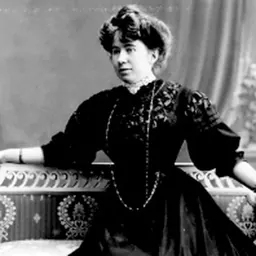 Portrait of Helen Buchholtz