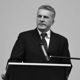 Portrait of Robert Fremr
