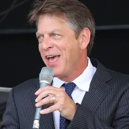 Portrait of Steve March-Tormé