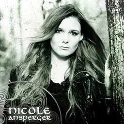 Portrait of Nicole Ansperger