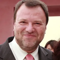 Portrait of Alfredo Sánchez Monteseirín