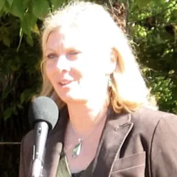 Portrait of Nancy McFarlane