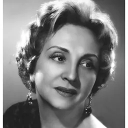 Portrait of Iris Marga