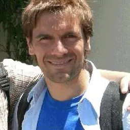 Portrait of José Luis Villanueva