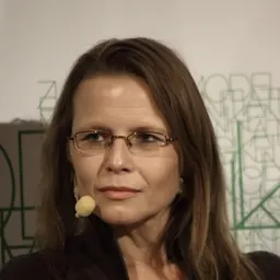 Portrait of Beatrix Karl