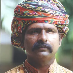 Portrait of Puran Bhatt