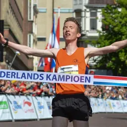 Portrait of Bart van Nunen
