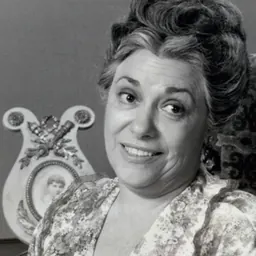 Portrait of Naomi Stevens
