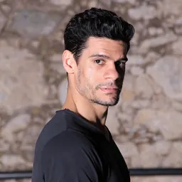 Portrait of Thiago Soares
