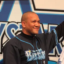 Portrait of Alex Ramírez
