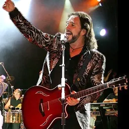 Portrait of Marco Antonio Solís