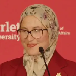Portrait of Amira Elghawaby