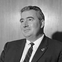 Portrait of Des O'Neil