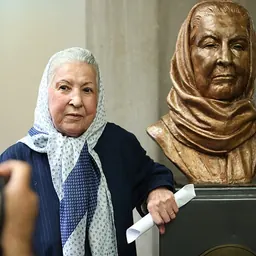 Portrait of Puri Soltani