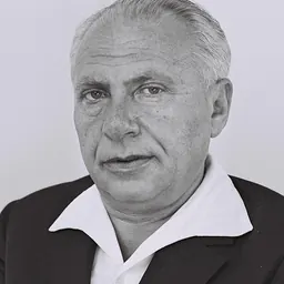 Portrait of Reuven Arazi