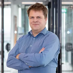 Portrait of Sebastian Hiller