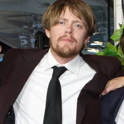 Portrait of Kris Marshall
