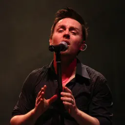 Portrait of Darren Hayes