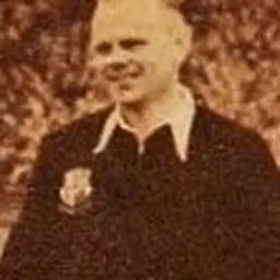 Portrait of Sandy Griffiths