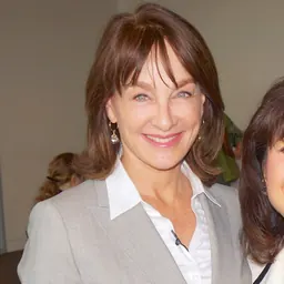 Portrait of Nancy Snyderman