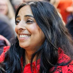 Portrait of Lubna Jaffery