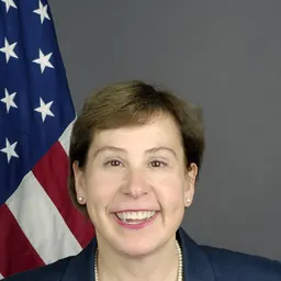 Portrait of Linda Jewell