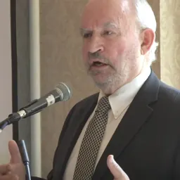 Portrait of Bill Bennett