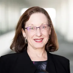 Portrait of Shira Perlmutter