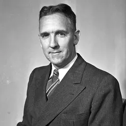 Portrait of Bill Henry