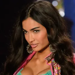Portrait of Kelly Gale