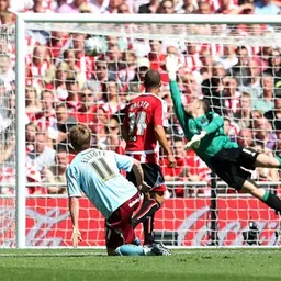 Portrait of Paddy Kenny