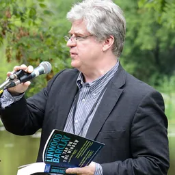 Portrait of Linwood Barclay