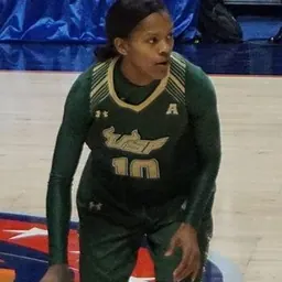 Portrait of Courtney Williams