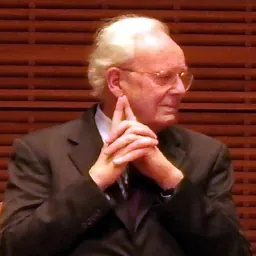 Portrait of Walter LaFeber