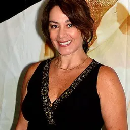 Portrait of Nívea Maria