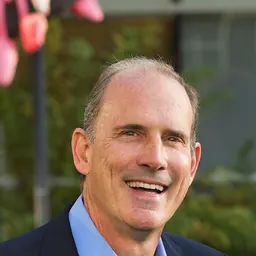 Portrait of Jonathan Rosenberg