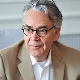 Portrait of Howard Shore
