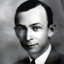 Portrait of Dan Hornsby