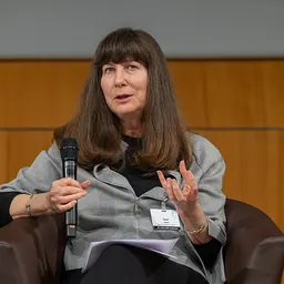 Portrait of Sarah Deutsch