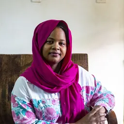 Portrait of Nisreen Elsaim