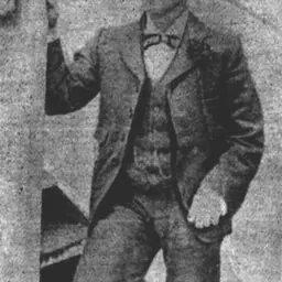 Portrait of Huntley Kekwick